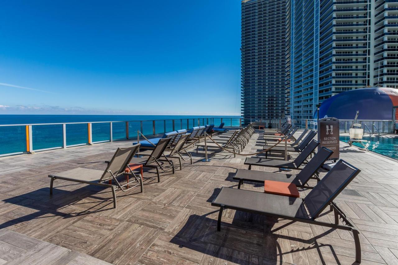 Seashore Resort - 2 Bedroom Right On The Beach Direct Ocean-View With Amenities On The Rooftop 好莱坞 外观 照片