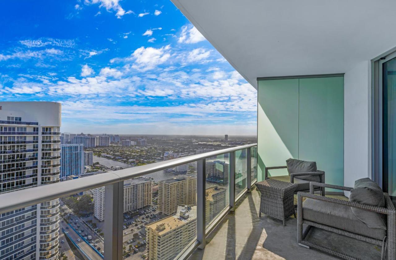 Seashore Resort - 2 Bedroom Right On The Beach Direct Ocean-View With Amenities On The Rooftop 好莱坞 外观 照片